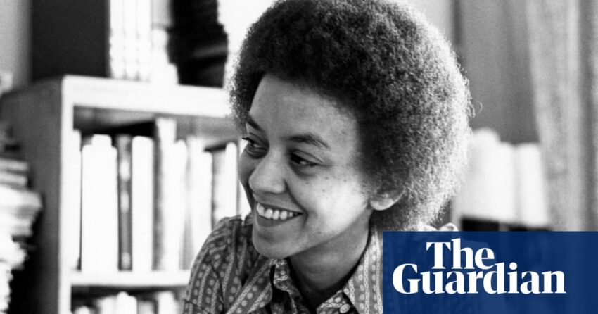 Bagaimana kesadaran warga kulit hitam Amerika Nikki Giovanni mengubah dunia | Puisi