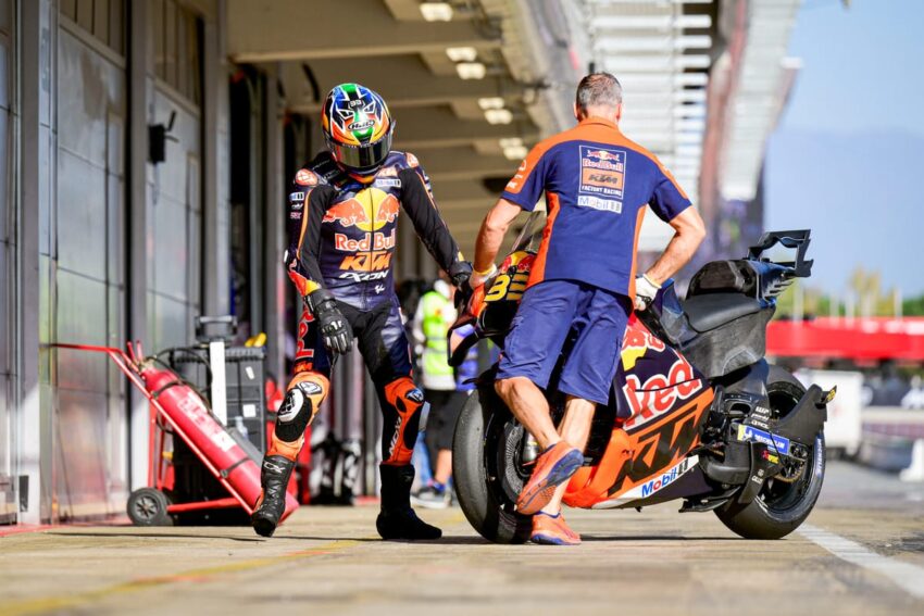 Krisis KTM: Bisakah taktik menunggu menyelamatkan masa depan MotoGP?