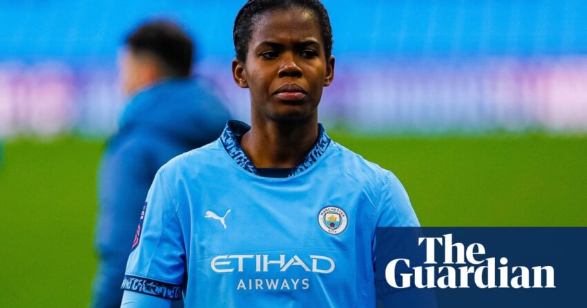 Khadija Shaw menarik keluar dari pertandingan Manchester City setelah menerima pelecehan rasis | Wanita Manchester City