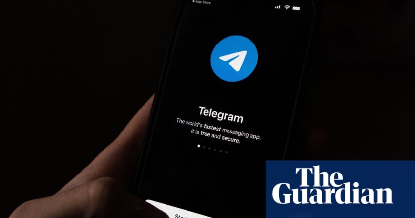 Saluran telegram terkait-Rusia yang ditawarkan untuk membayar serangan terhadap masjid-masjid Inggris '| Islamofobia