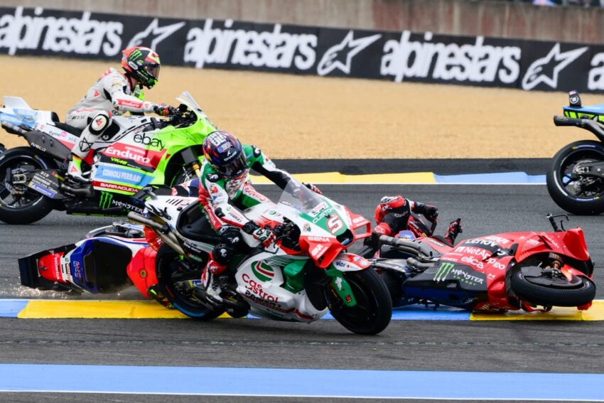 Zarco meraih kemenangan rumah MotoGP yang menakjubkan dalam balapan basah gila