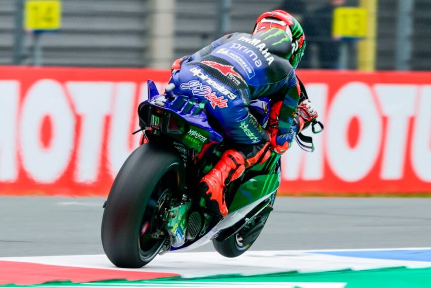 Kuartararo Mengalahkan Ducati Trio di Kualifikasi TT Belanda