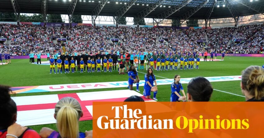 Jika tidak mengambil lutut, lalu apa? Sepak bola perlu mencari cara terbaik untuk melawan rasisme | Tim Sepak Bola Wanita Inggris