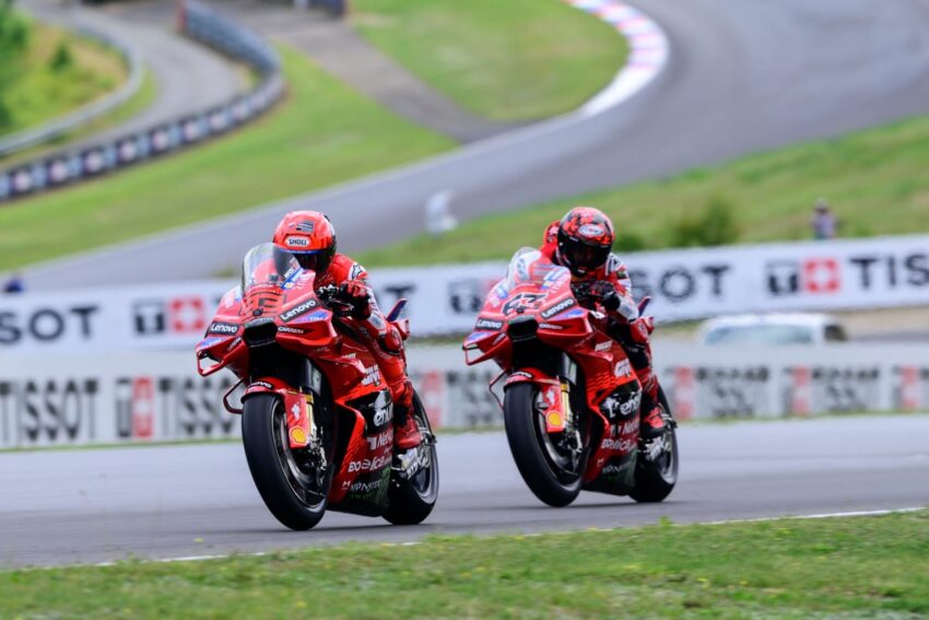 Marquez di depan di Brno meskipun ada masalah sepeda, Martin menunjukkan janji