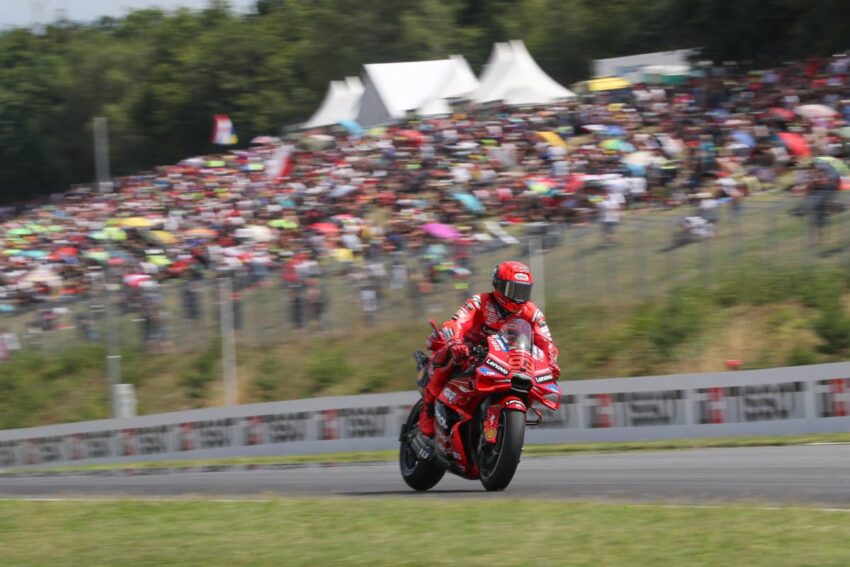 Marquez mengambil kemenangan ganda MotoGP kelima berturut -turut di Brno