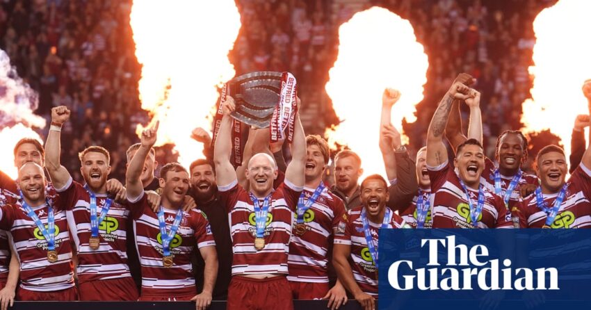 Super League Votes untuk menambahkan dua klub dan kembali ke kompetisi 14-tim untuk 2026 | Liga Super