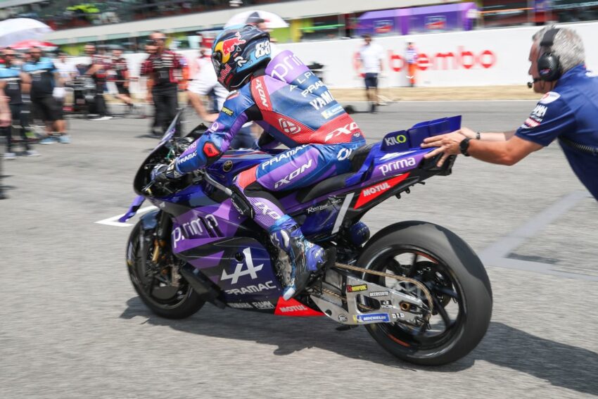 Video: Mengapa Tim MotoGP Kedua Yamaha dapat menguasai kedua pengendara