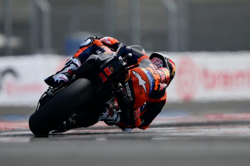 Acosta tercepat dalam praktik MotoGP Hongaria, Bagnaia tenggelam ke Q1