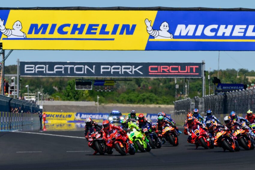 Marquez memenangkan Grand Prix MotoGP Ketujuh Straight meskipun bentrokan Bezzecchi