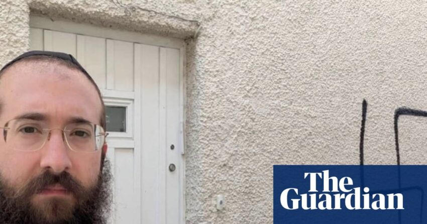 Polisi Dorset Menyelidiki Kejahatan Kebencian Antisemitik Termasuk Swastika Graffiti | Bournemouth