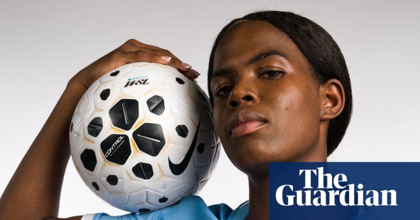 Khadija Shaw: 'Kadang -kadang Anda harus mengambil langkah mundur dan memikirkan kesehatan mental Anda' | Wanita Manchester City