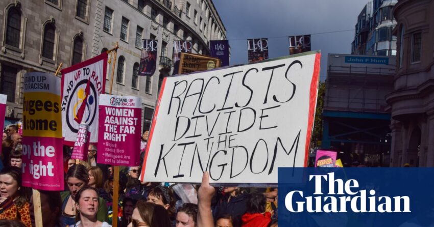 Pertarungan UK 'Pertarungan Kami Waktu' Melawan Divisi Beracun Ditampilkan Dalam Reli Jauh Kanan, kata Starmer | Paling kanan