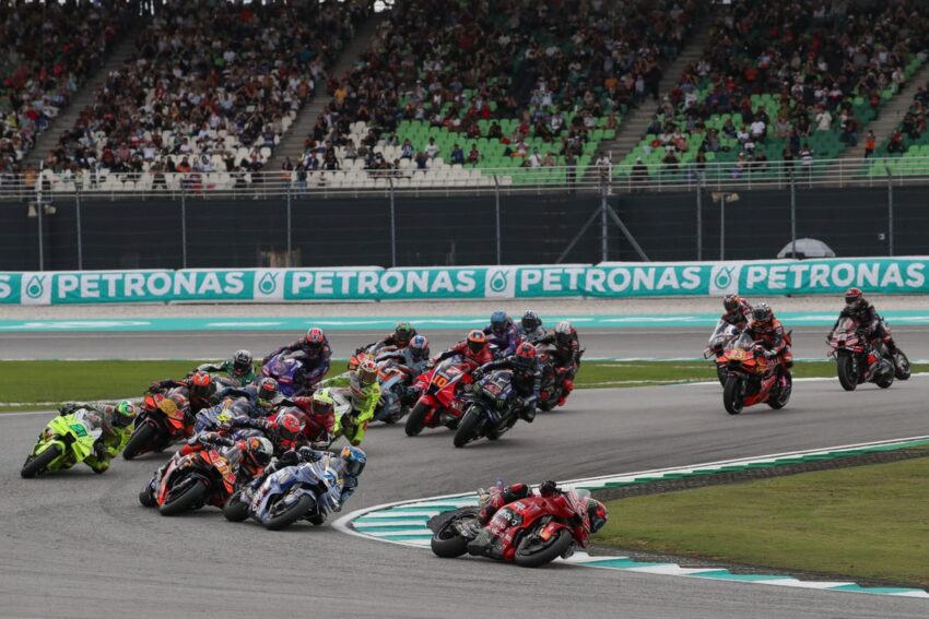 Bagnaia mendominasi saat kejuaraan keluarga Marquez ditutup 1-2
