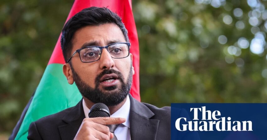 Bayi Blackburn MP menjadi sasaran jam penyalahgunaan online 'bejat' setelah dilahirkan | Penyalahgunaan online