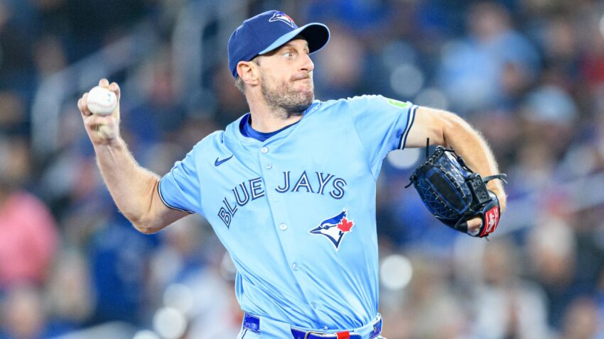 Blue Jays Troll Mariners dengan Meme 'Unc' untuk Max Scherzer, Aaron Rodgers, Joe Flacco