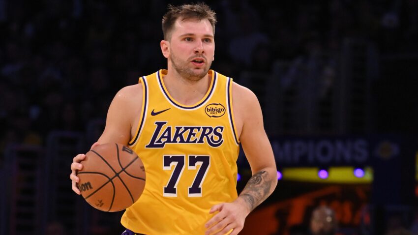 Luka Doncic dari Lakers Absen Setidaknya 1 Minggu karena Cedera Jari dan Kaki