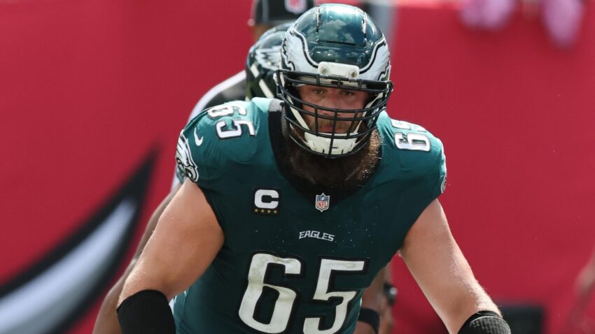 Vincent dari NFL Mencantumkan Lane Johnson, Tunsil Di Antara Pemimpin untuk 'Pelindung Terbaik Tahun Ini' Pertama