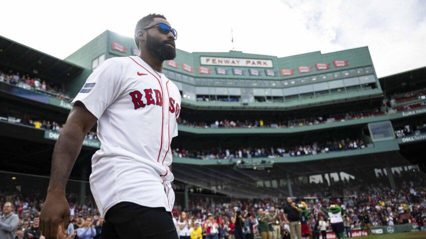 Jackie Bradley Jr. Membuat Sejarah sebagai Mantan Pemain MLB Pertama yang Dipilih dalam Draf Bola Pisang